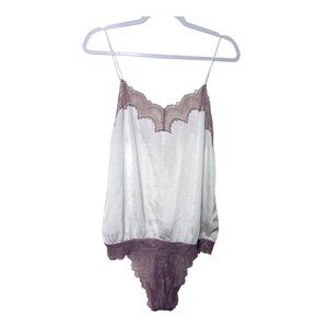 Free People Intimately D8 Night Bodysuit‎ Women L Evening Cream/Lilac Lace NWT